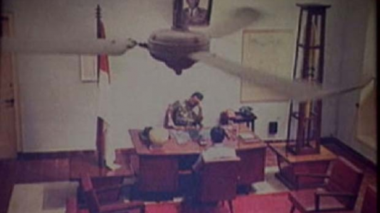 Salah satu adegan di film Pengkhianatan G30S/PKI. (Foto: Youtube)
