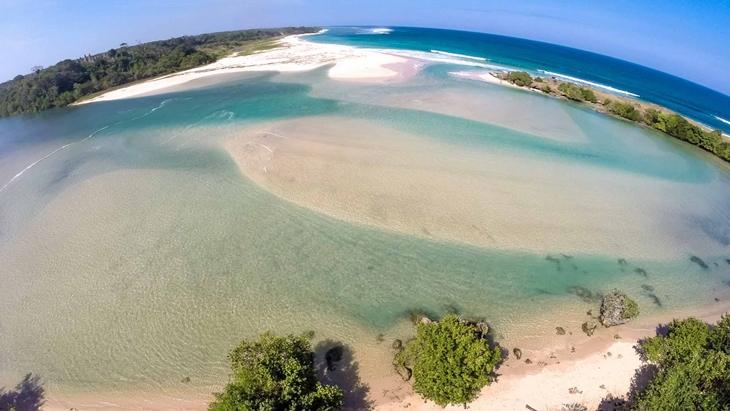 Pantai Marosi, Sepotong Surga di Sumba Barat