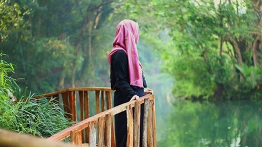 Taman Wisata Boon Pring yang tersembunyi di daerah pegunungan. (foto: Instagram @aisyahasaa)