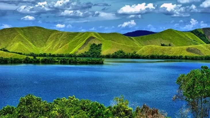 Mau Tahu Danau Terindah di Dunia, Coba Kunjungi Danau Paniai