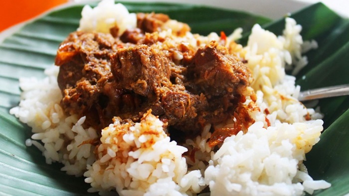 Nasi Gandul, Santapan Berkuah nan Gurih