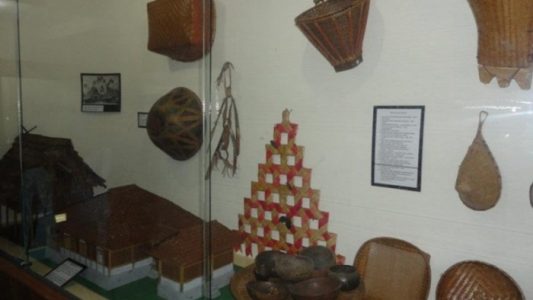 koleksi museum siwalima