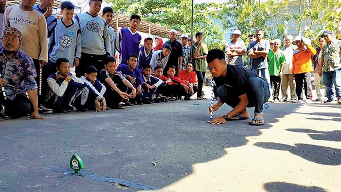 Mengenal Permainan Tradisional Balogo Banjar