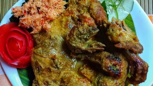 wisata kuliner ayam lodho