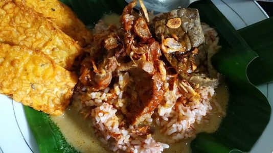 wisata kuliner nasi gandul