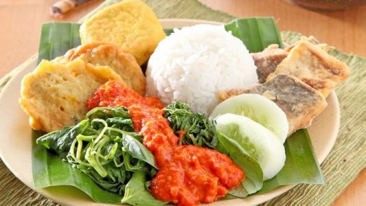 makanan khas sego tempong