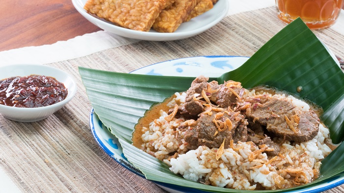 Tiga Warung Nasi Gandul Primadona di Pati, Jawa Tengah