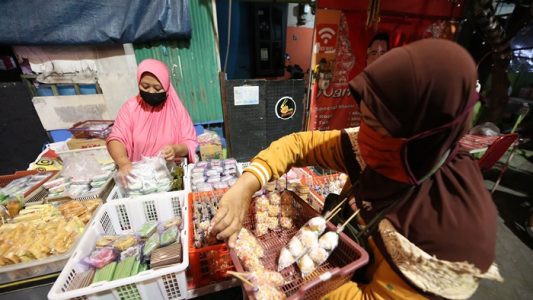 kampung kue jadi oleh-oleh khas