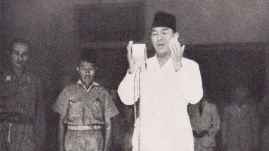 Sukarno berpidato