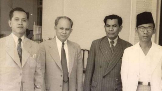 biografi singkat mohammad yamin