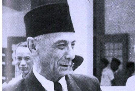 douwes dekker jadi pahlawan 