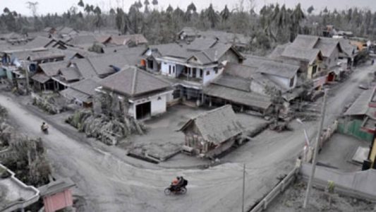 dampak erupsi gunung merapi